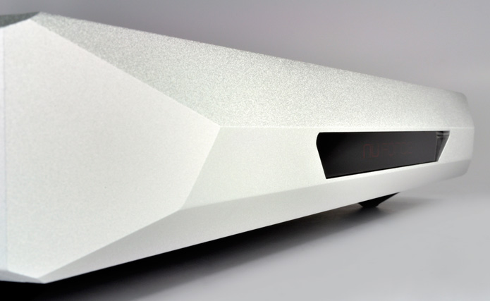 NuForce Reference 18