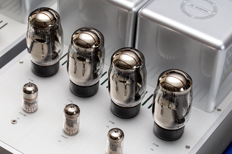 JE Audio VM60